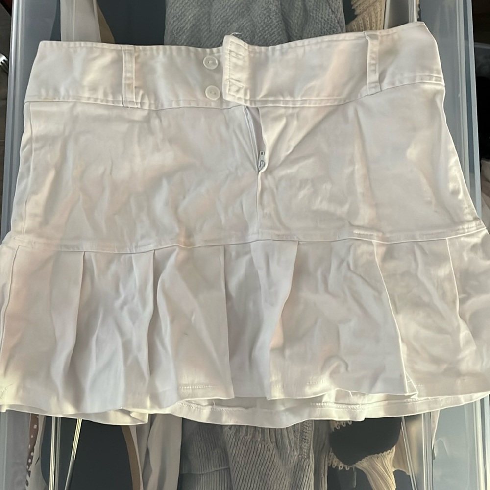 White tennis skirt